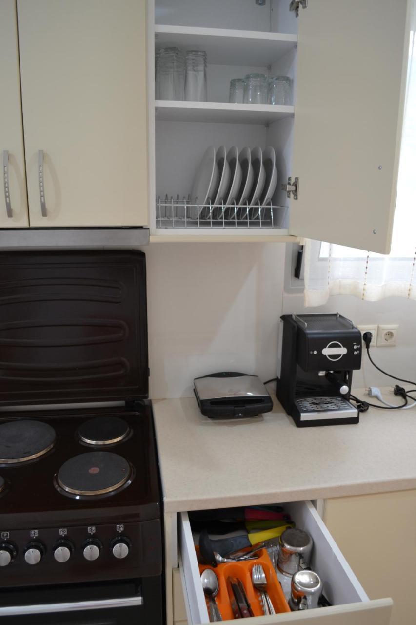Av Apartment Áyios Nikítas Dış mekan fotoğraf